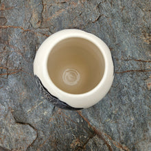 Load image into Gallery viewer, Mushroom vase