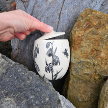 Load image into Gallery viewer, Chocolate lily and bee jar