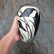 Load image into Gallery viewer, Canada goose vase