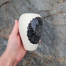 Load image into Gallery viewer, Ammonite vase