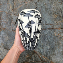 Load image into Gallery viewer, Mushroom vase
