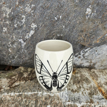 Load image into Gallery viewer, Butterfly cup, large
