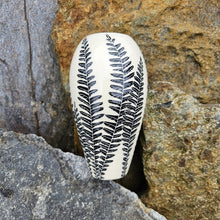 Load image into Gallery viewer, Fern vase
