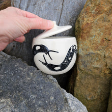 Load image into Gallery viewer, Slug jar
