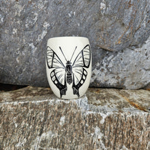 Load image into Gallery viewer, Butterfly cup, large

