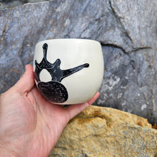 Load image into Gallery viewer, Vertebra cup, medium
