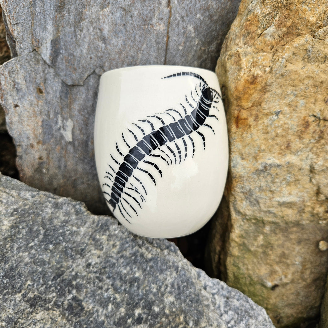 Centipede cup, large