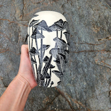 Load image into Gallery viewer, Mushroom vase
