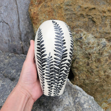 Load image into Gallery viewer, Fern vase
